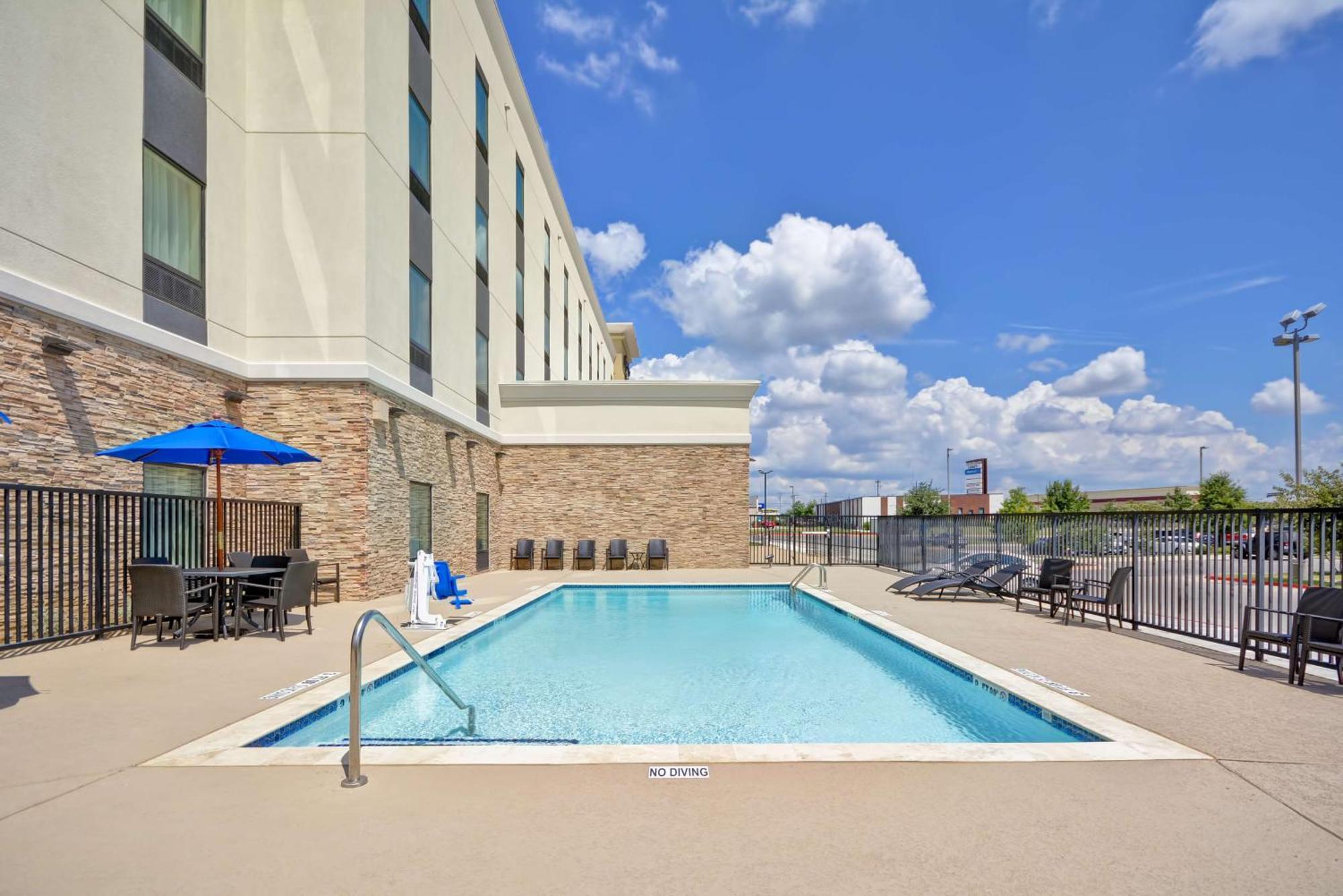 Hotel Hampton Kyle